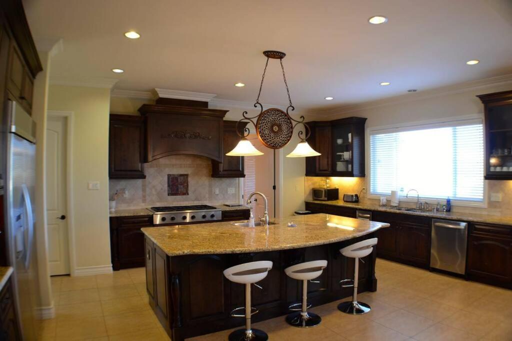 Que Syrah Temecula - Villa With 9 Bedroom 7 Ba With Spa In Wine Country Dış mekan fotoğraf